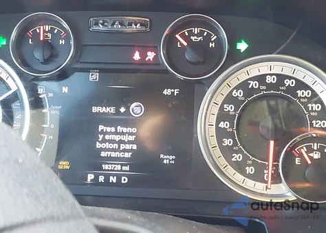 2015 Ram 1500 Laramie z USA, uszkodzony, nr VIN 1C6RR7NT0FS691592